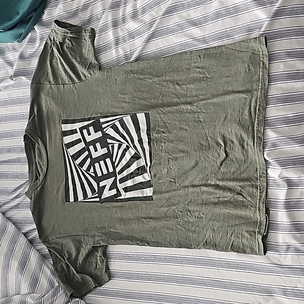 Neff tee